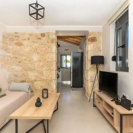 Ferienhaus Myra House *